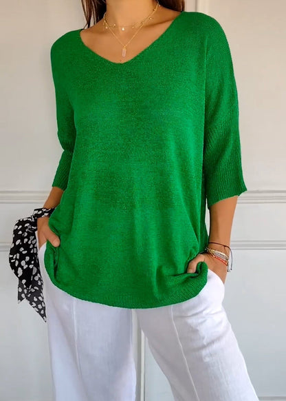 Élise | Top Intemporel à Col V