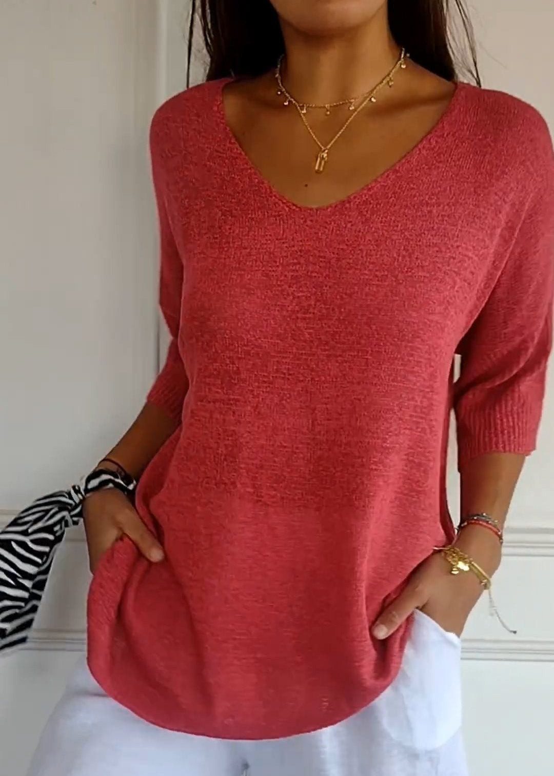 Élise | Top Intemporel à Col V